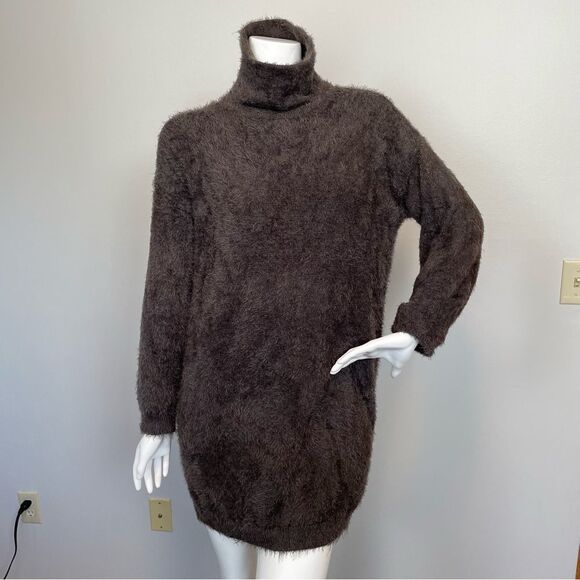 KNOT SISTERS- Anthropologie Women's Small Brown/Grey Fuzzy Oversized Turtleneck - Picture 1 of 8